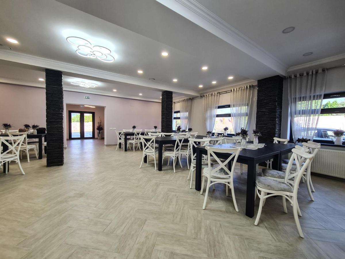 Pensiunea Lavanda, Piatra-Neamt Piatra Neamt Ngoại thất bức ảnh